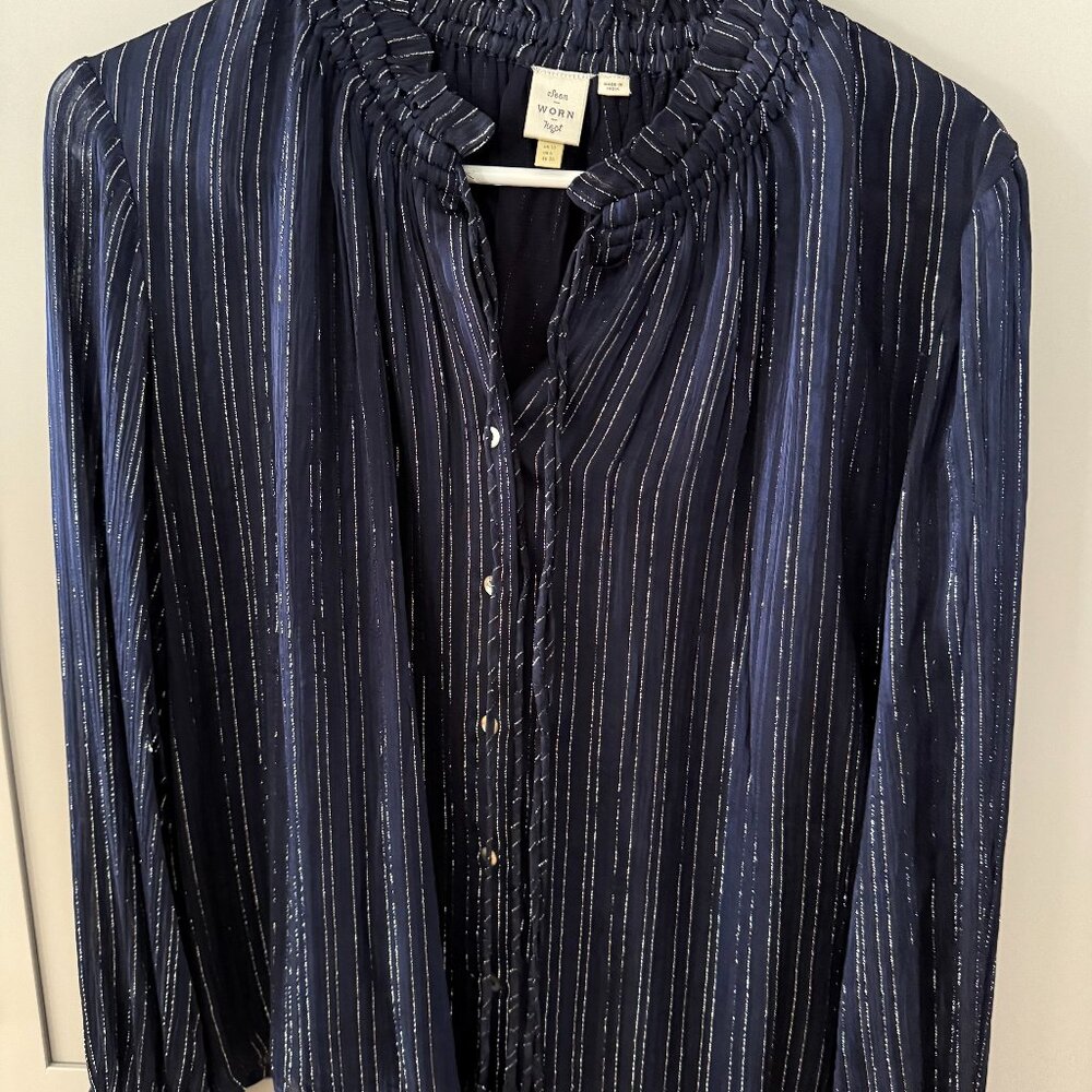 Women's Sparkle Holiday Blouse Navy Blue w/Silver Strands  Long Sleeve Sz. Large
